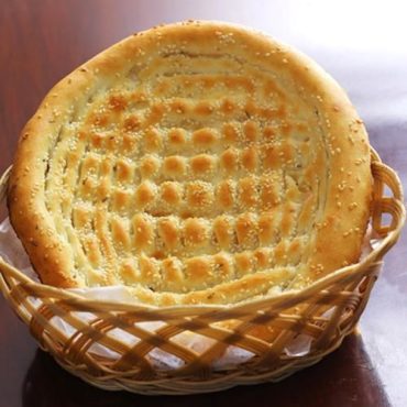 Sesame Naan